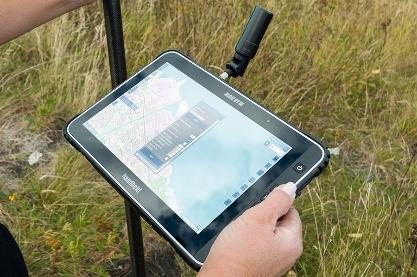 Rugged RTK field data tablet