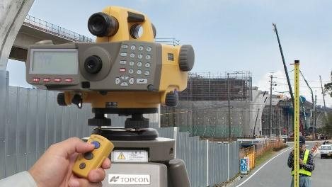 Topcon DL-501 electronic digital level