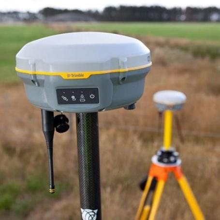 Trimble R8 RTK GNSS receiver